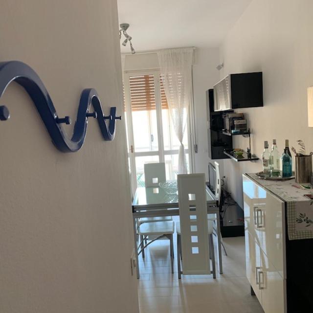 Apartament Dante Al Mare Lido Adriano Zewnętrze zdjęcie